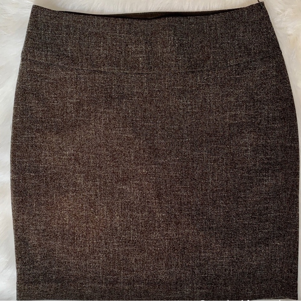 The Limited Tweed Pencil Skirt🏷️